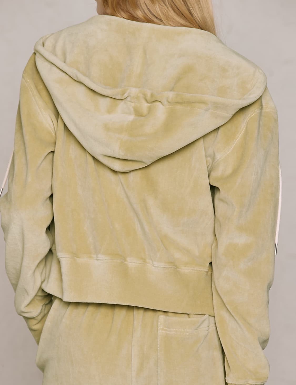 리유니 벨벳 트레이닝 세트 (경리 착용) 상품이미지4