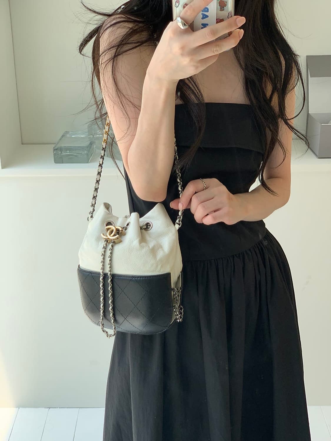 샤넬 가브리엘 버킷백 상품이미지8