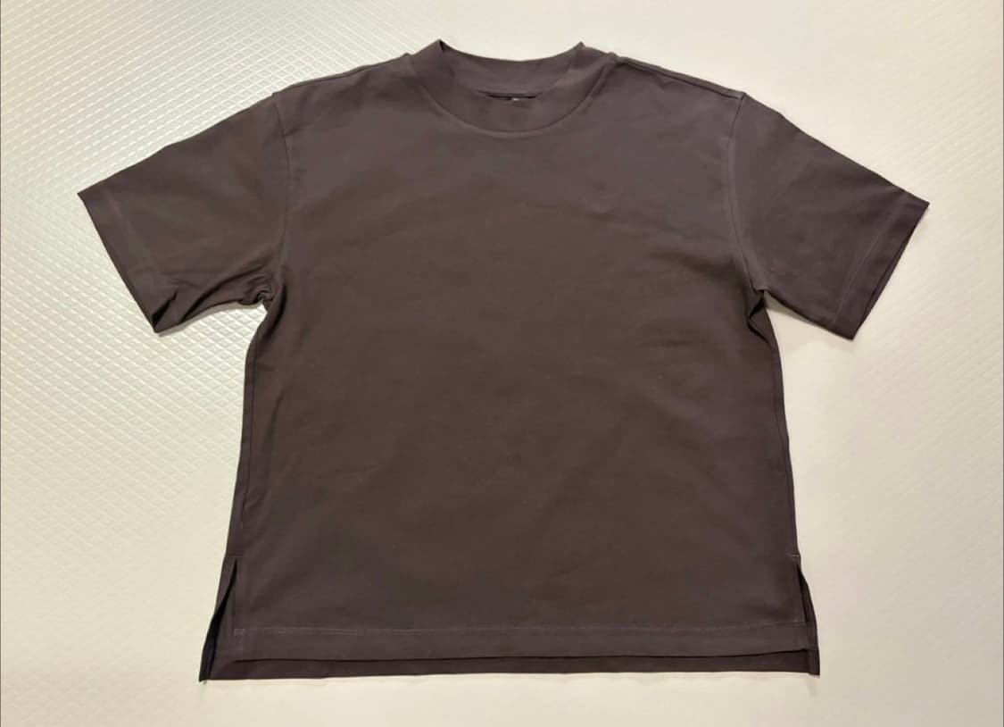 유니클로에어리즘반팔티 상품이미지1