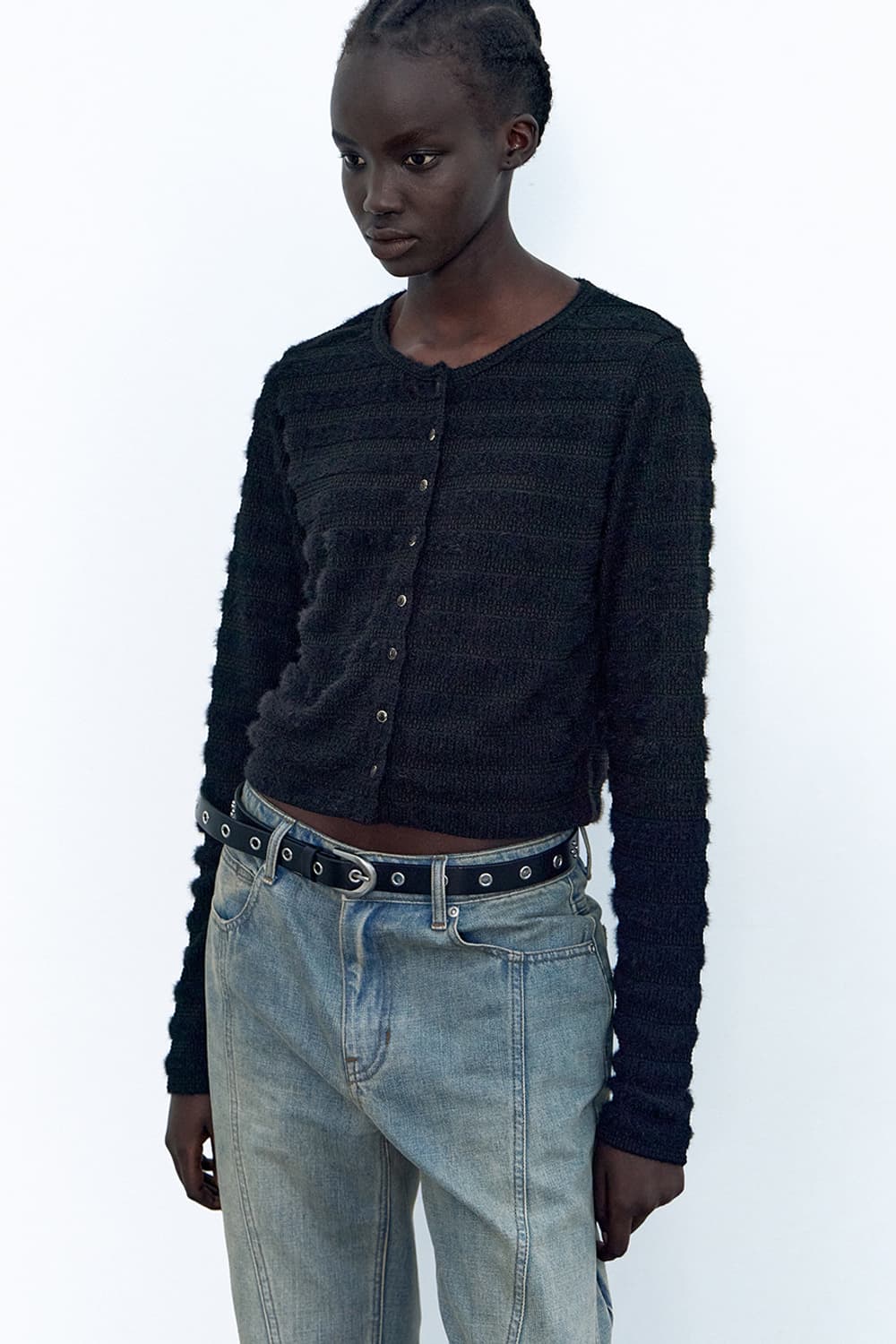 인사일런스 엠보 자카드 가디건 상품이미지1