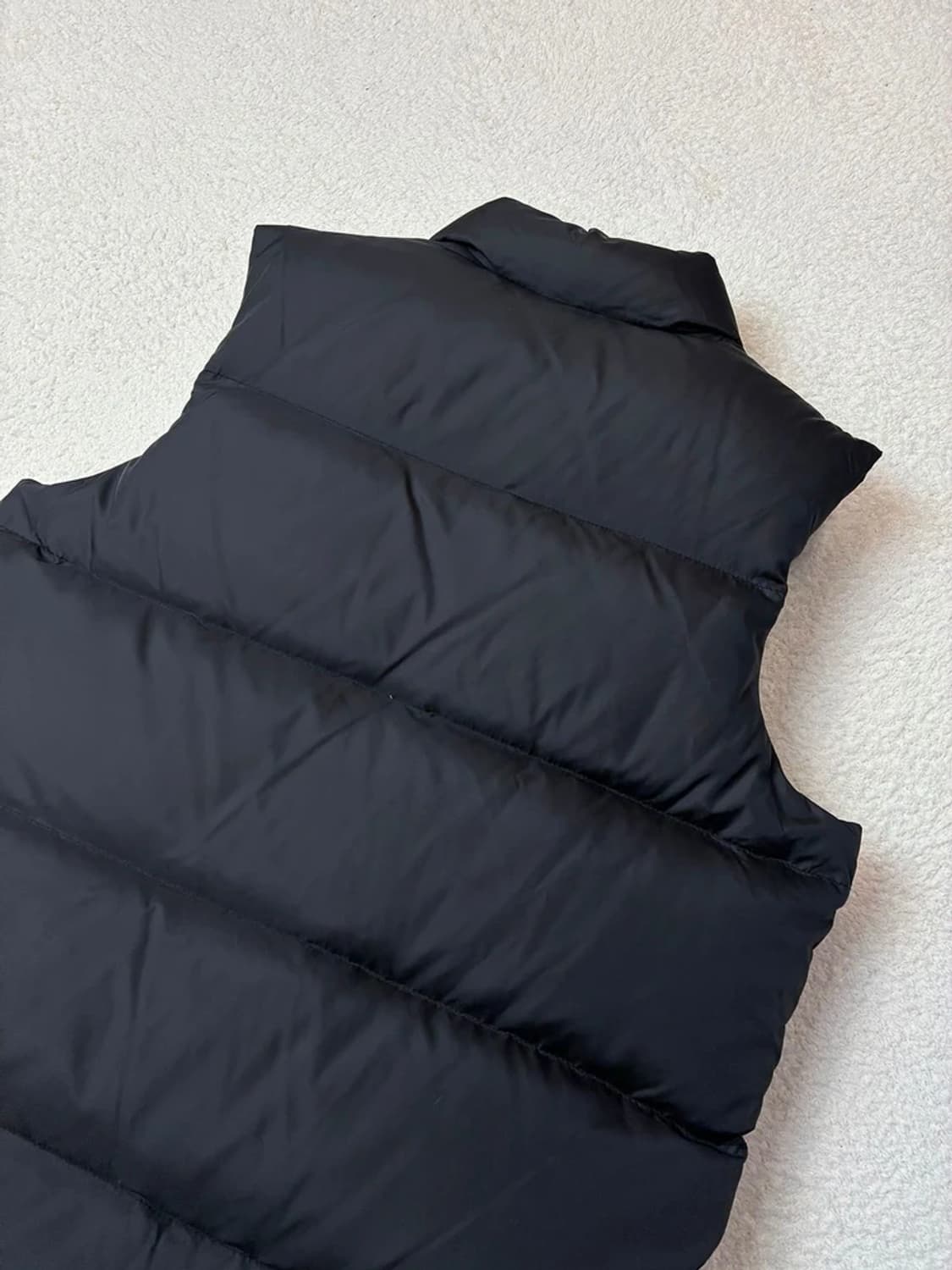 칼하트 WIP 덕다운 패딩 조끼 PN5915    상품이미지7