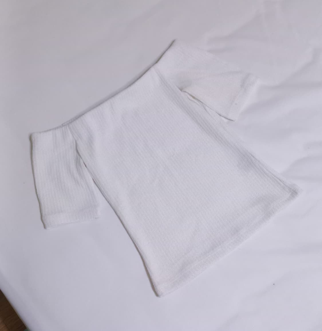 h&m 오프숄더 상품이미지1