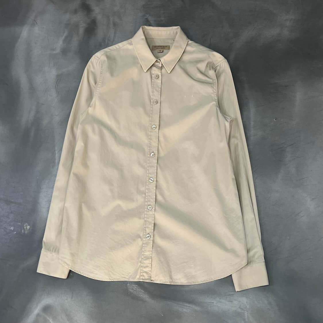 버버리 베이직 셔츠 y15764 상품이미지1