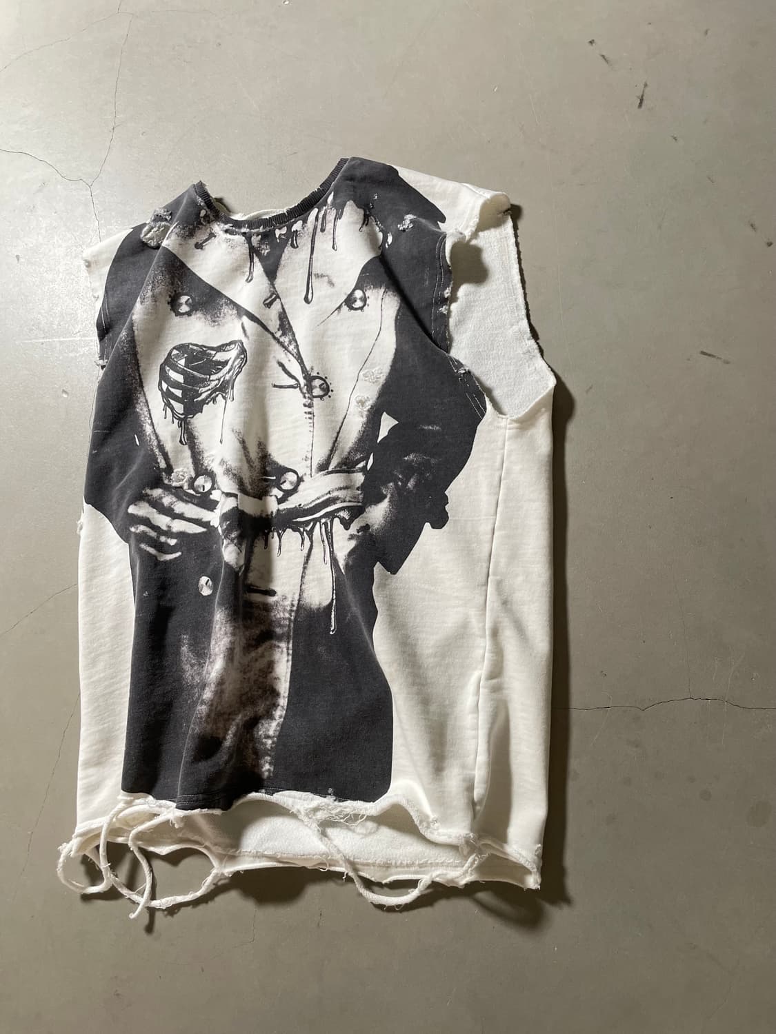 Ground Zero Graphic Sleeveless Sweat 상품이미지2