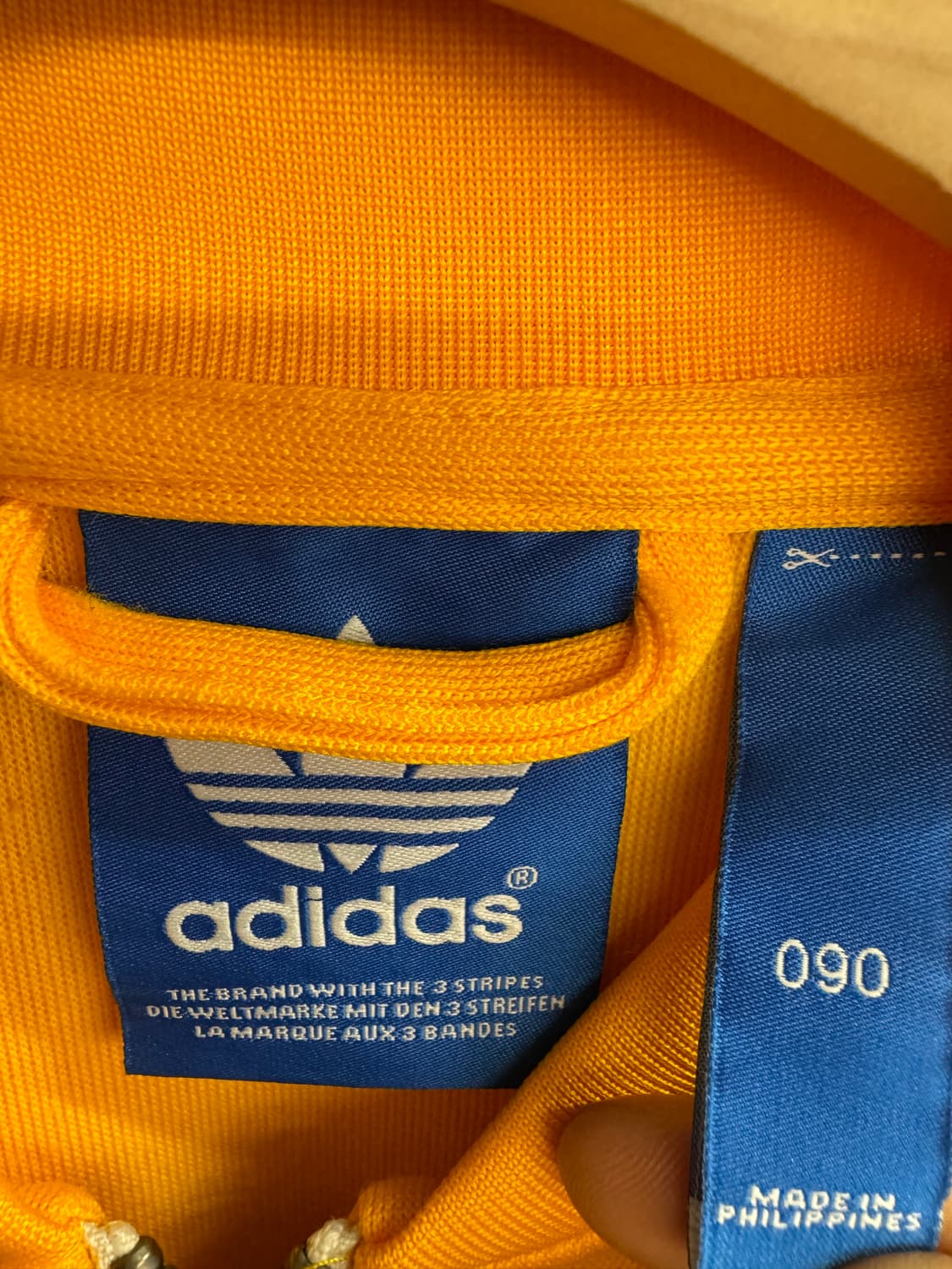 아디다스 유로파 화이트/옐로우 트랙탑 져지 상품이미지3