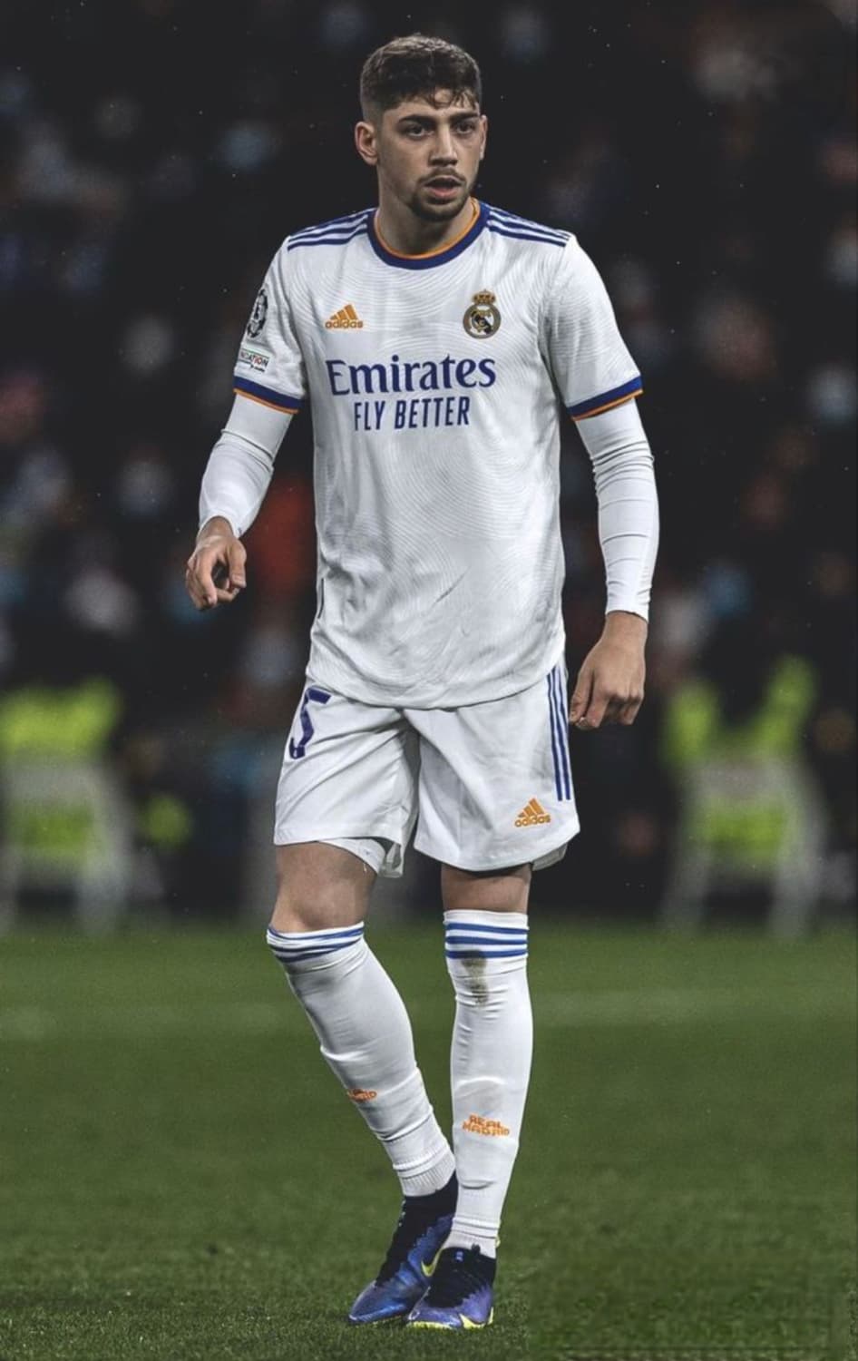 21-22 레알마드리드 홈 발베르데 유니폼 L사이즈 챔스파이널버전  상품이미지7