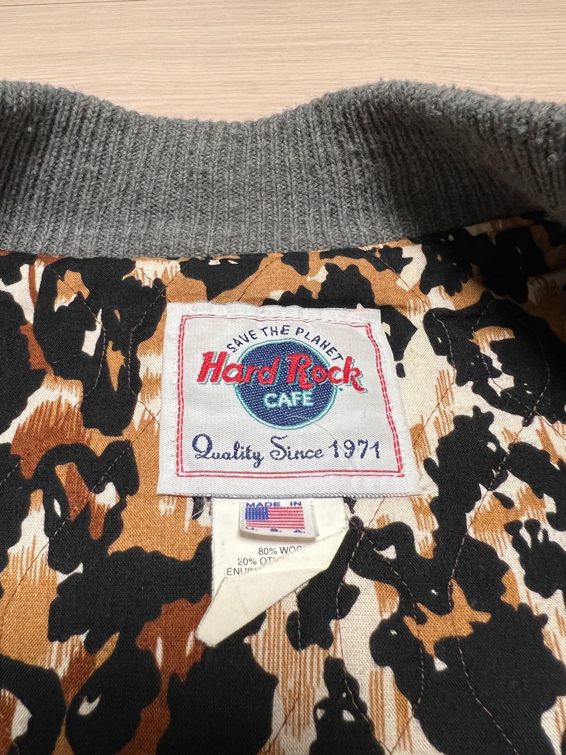 하드락카페 그레이 바시티 자켓 XL / 울 레더 슬리브 상품이미지9