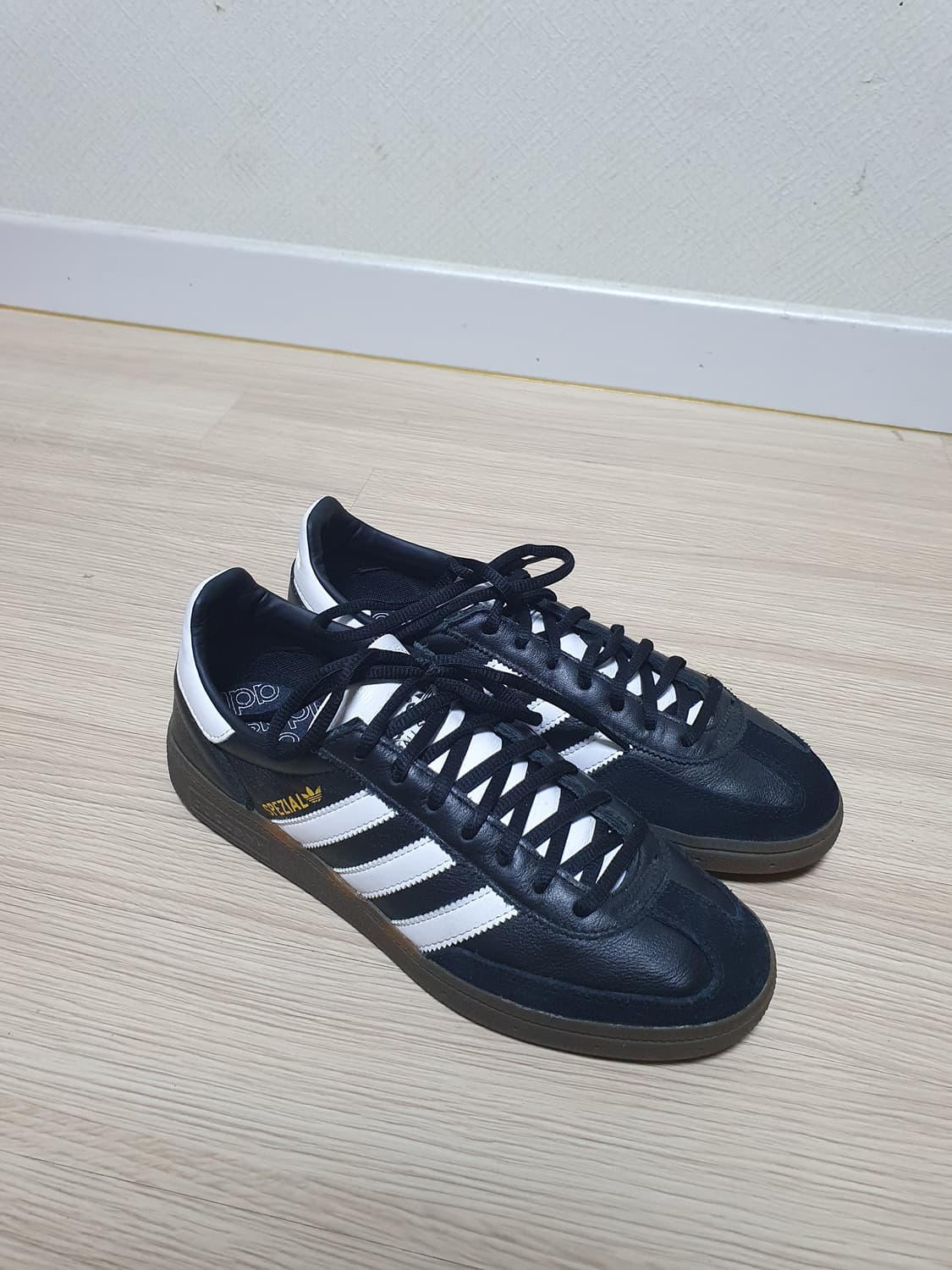 아디다스 스페지알 블랙 스니커즈 255 상품이미지2