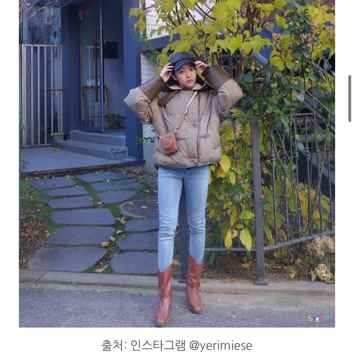 앳코너 패딩 예리 착용 상품이미지4