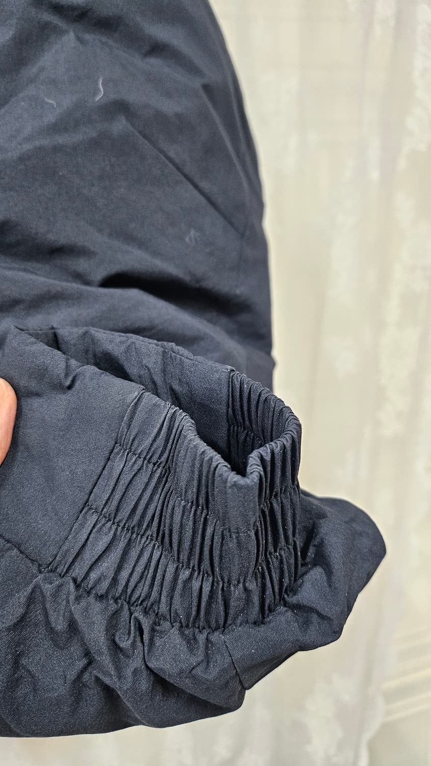 코오롱스포츠   블랙 패딩 점퍼  상품이미지7