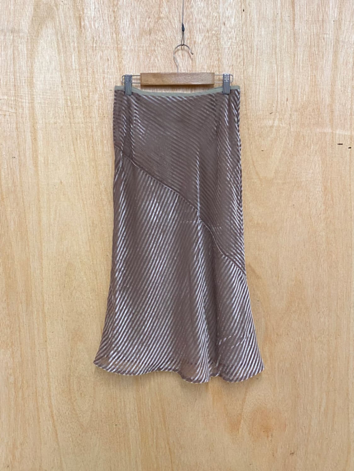 UNITED ARROWS velvet skirt 유나이티드 애로우즈 벨벳 상품이미지4
