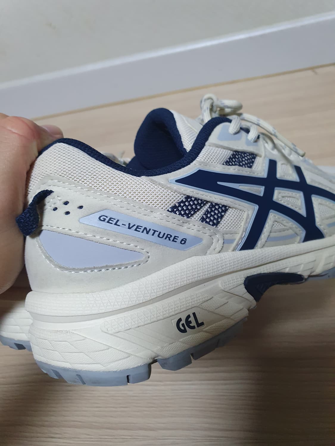 아식스 젤 벤쳐 6 운동화 245 상품이미지7