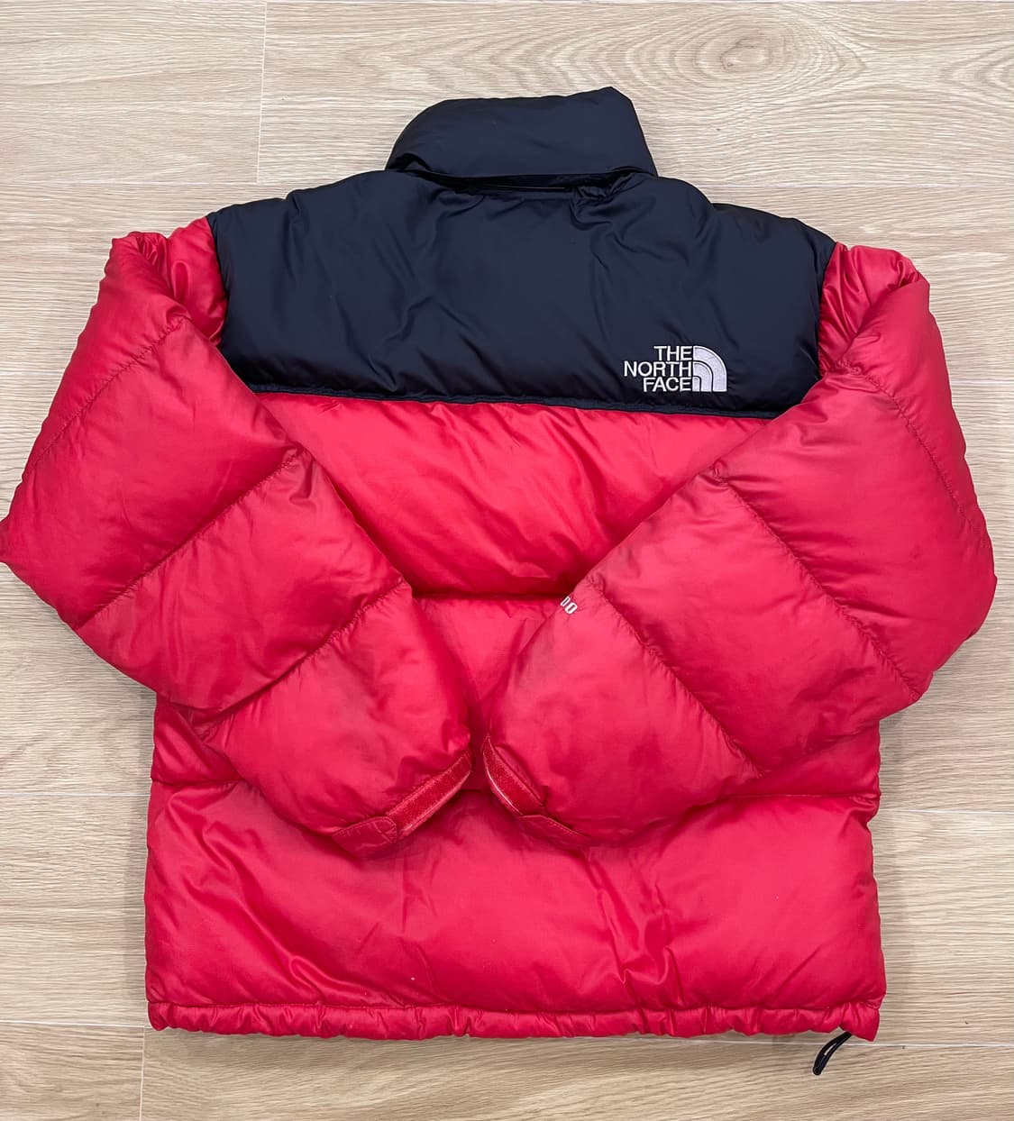 노스페이스 눕시 구버전 700 패딩 레드 90 상품이미지2