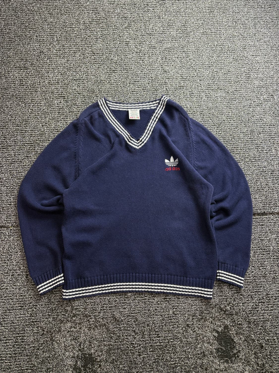 90s 아디다스 올드스쿨 트레포일 박시픽 스웨터 2957 상품이미지2