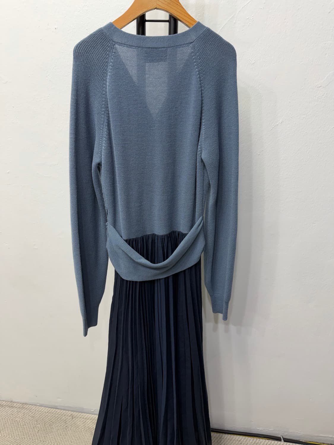 정품) 랑방 한섬 21ss 앙상블 니트 가디건 플리츠 원피스 82 상품이미지5