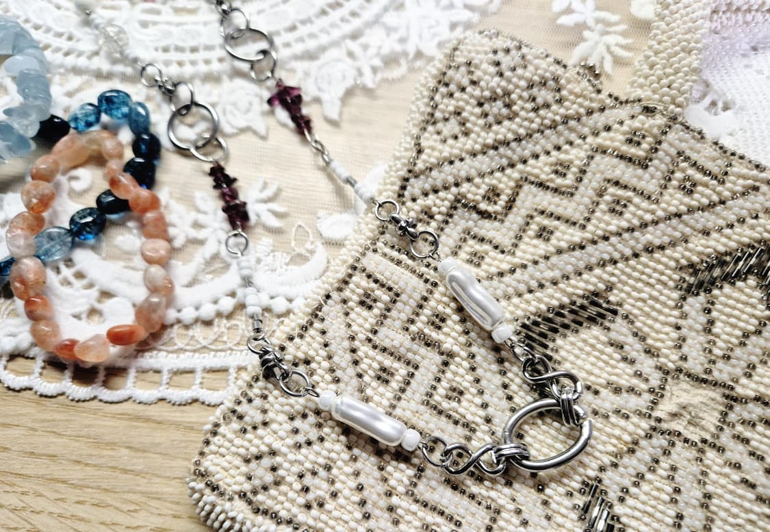 핸드메이드) 화이트 비즈 가넷 원석 토글바 목걸이 상품이미지7