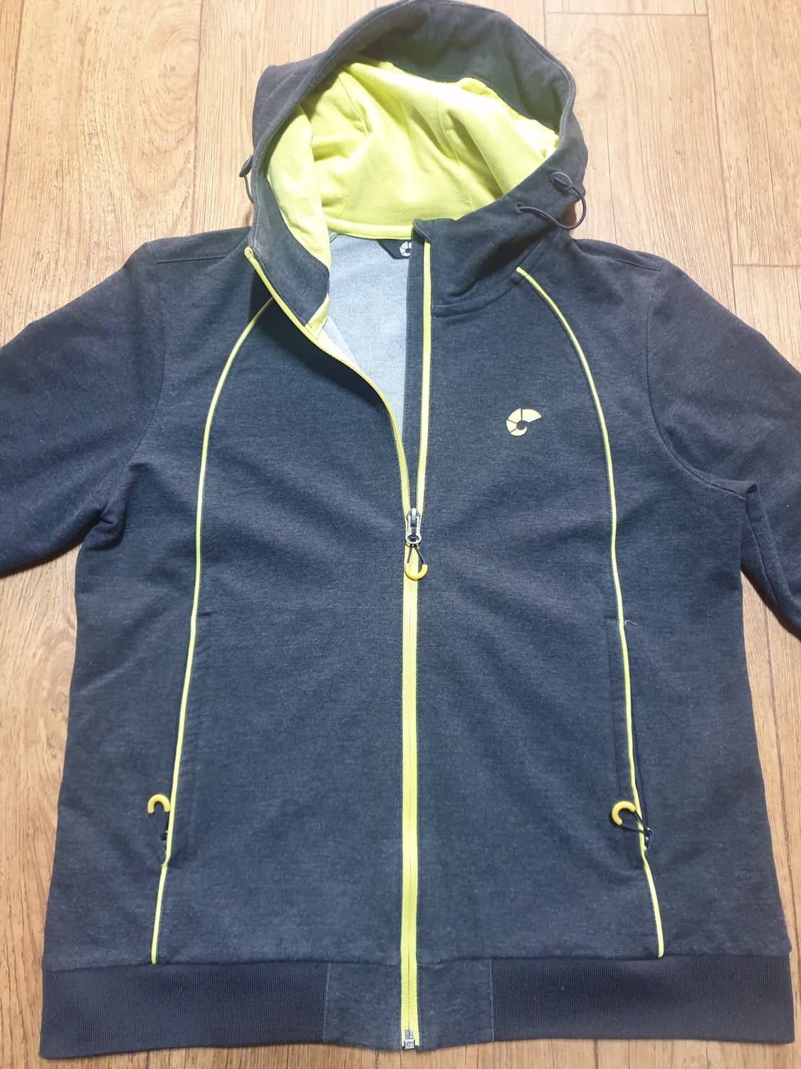 네파 후드집업 95~100 사이즈입니다 상품이미지1