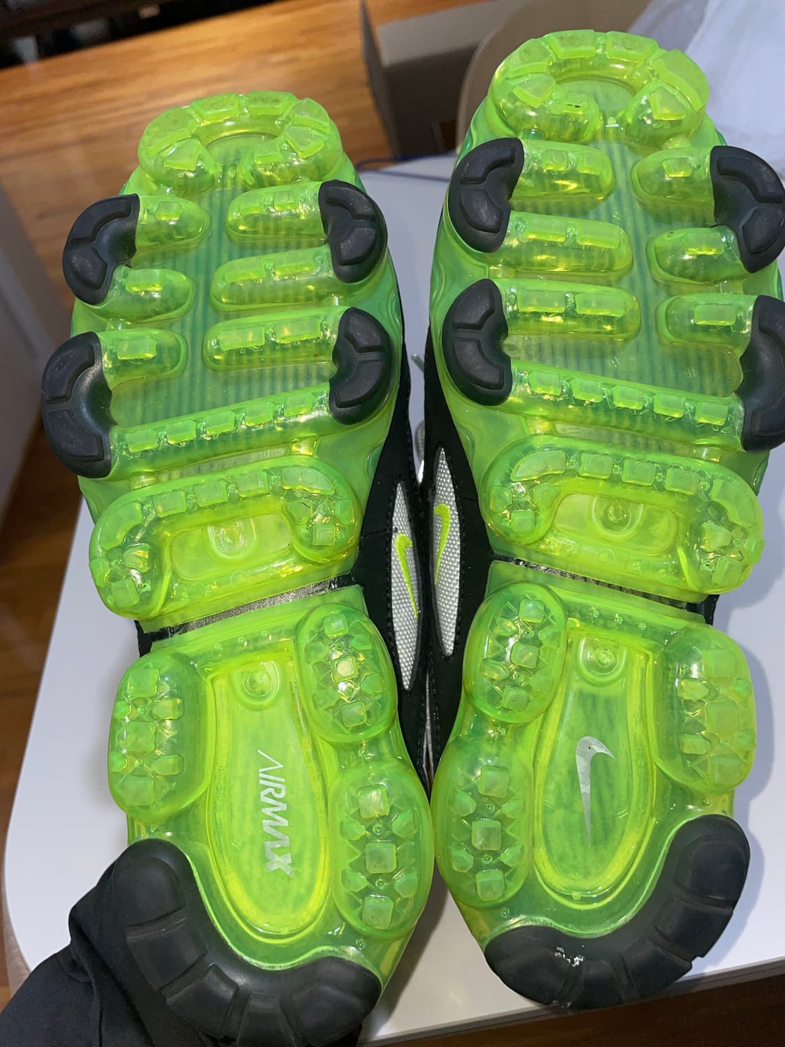 나이키 에어 베이퍼맥스 97 블랙 볼트 250 상품이미지3