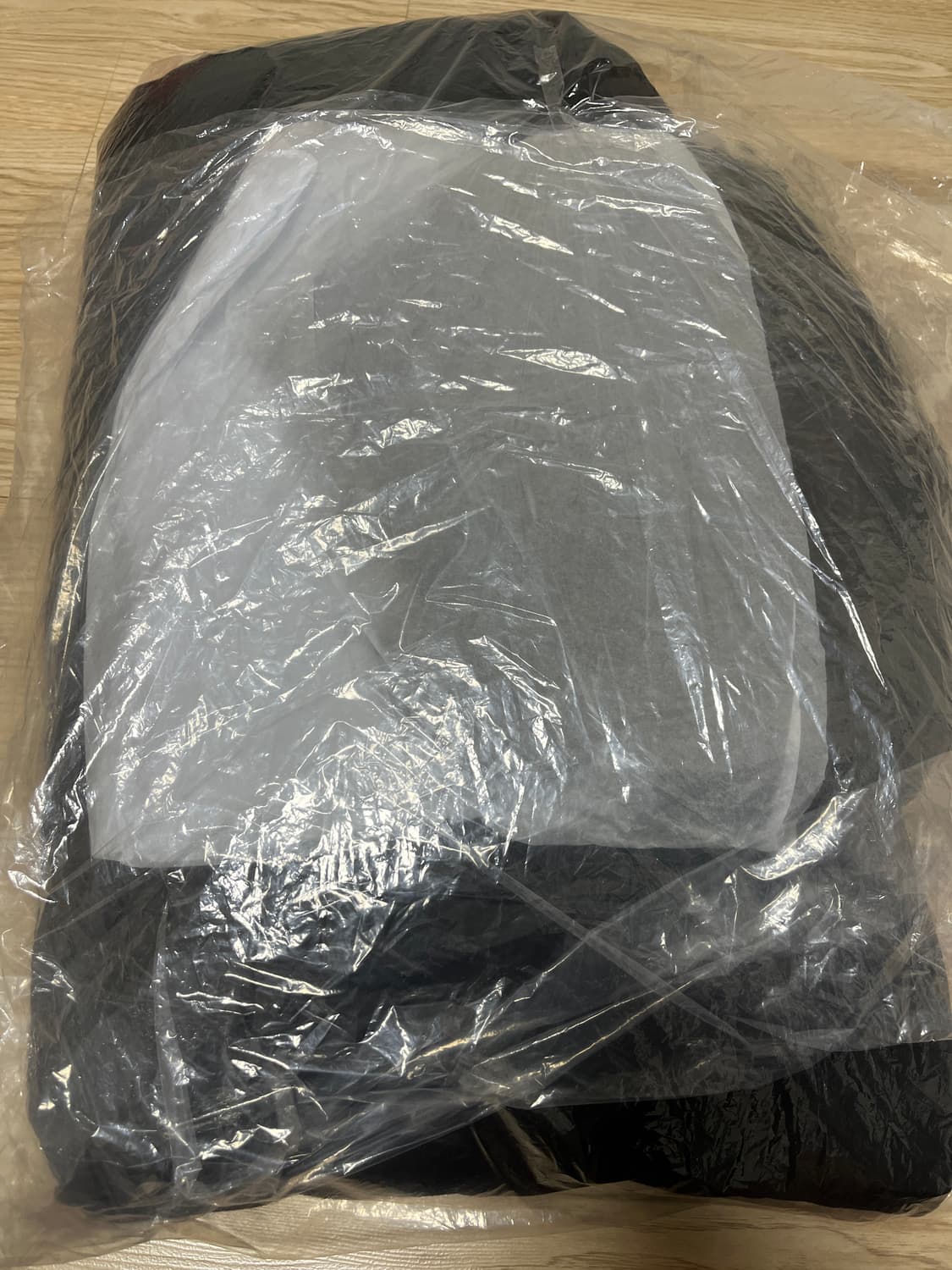 [M]유니클로 울트라 웜 하이브리드 다운 코트 패딩 블랙 파카 상품이미지2