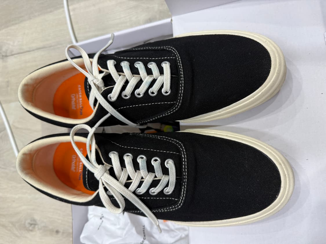 캐치볼 홀리데이 블랙 스니커즈 280 상품이미지1