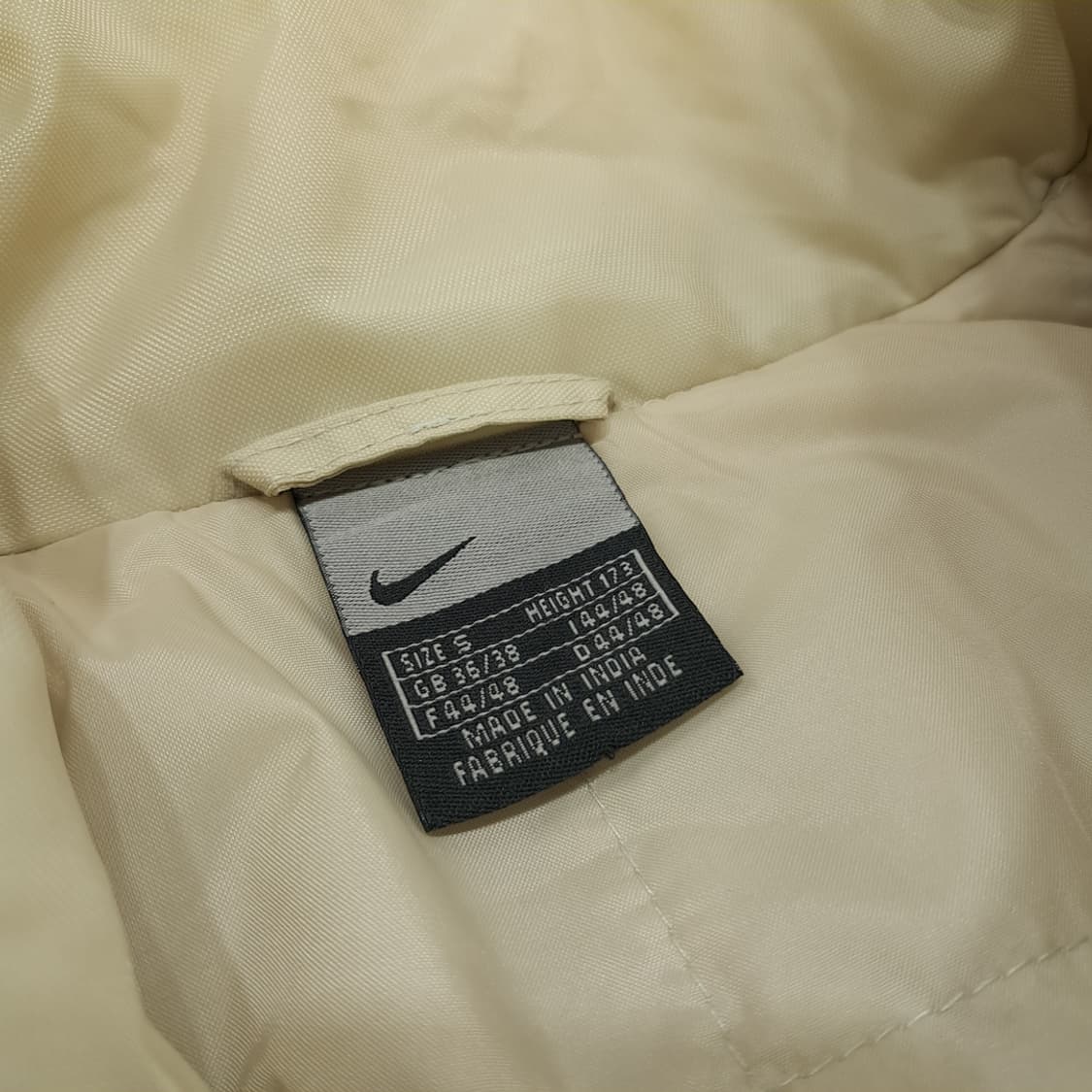 CN933 S 나이키 베이지 패딩 자켓 점퍼 상품이미지5