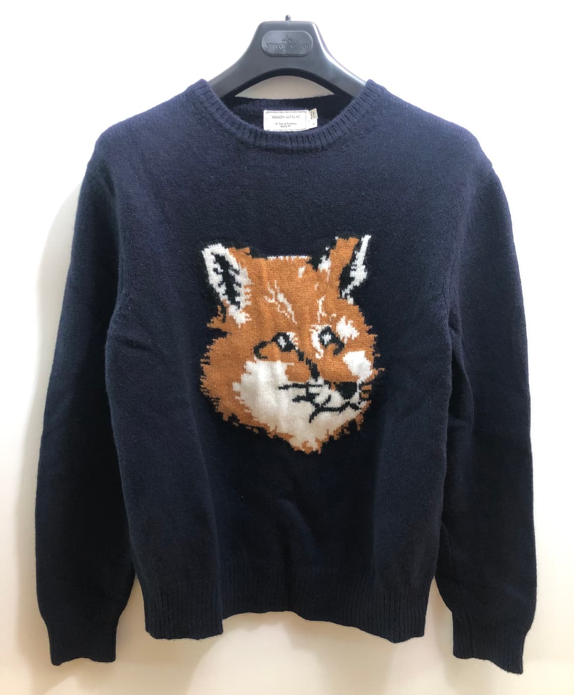 [남성L] 메종키츠네 폭스헤드 니트 남색 상품이미지1