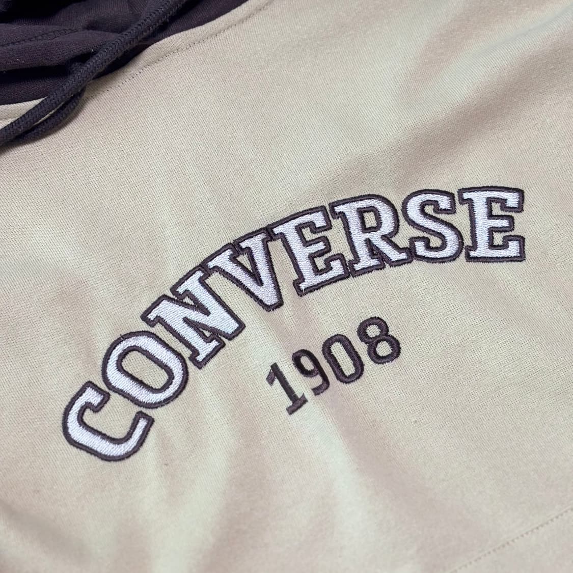 컨버스 아카이브 배색 후드티 상품이미지2