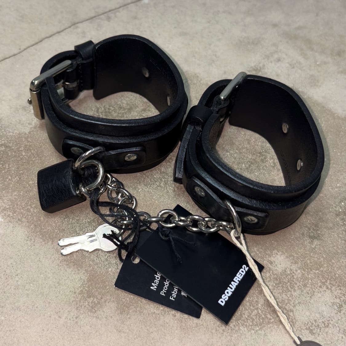 AW14 Dsquared2 Bondage Leather Bracelet 상품이미지1