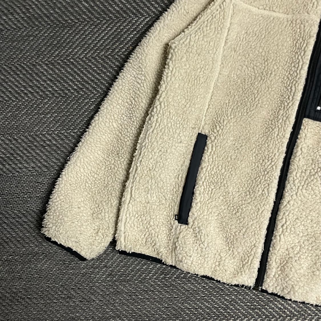 칼하트 WIP 패치 로고 쉐르파 플리스 자켓y 5161 상품이미지3