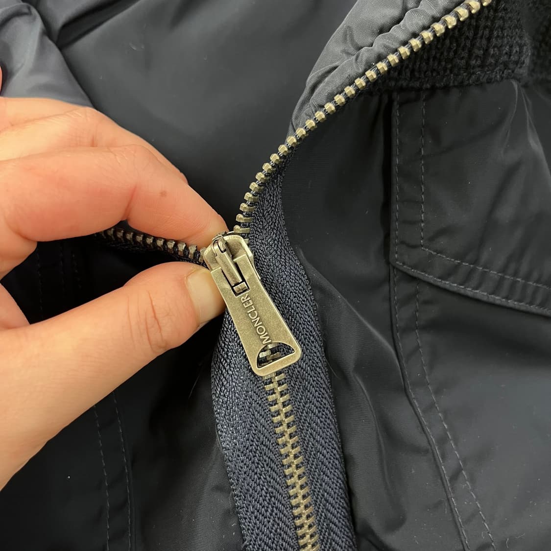 100 몽클레어 골덴 믹스 바람막이 자켓 상품이미지6