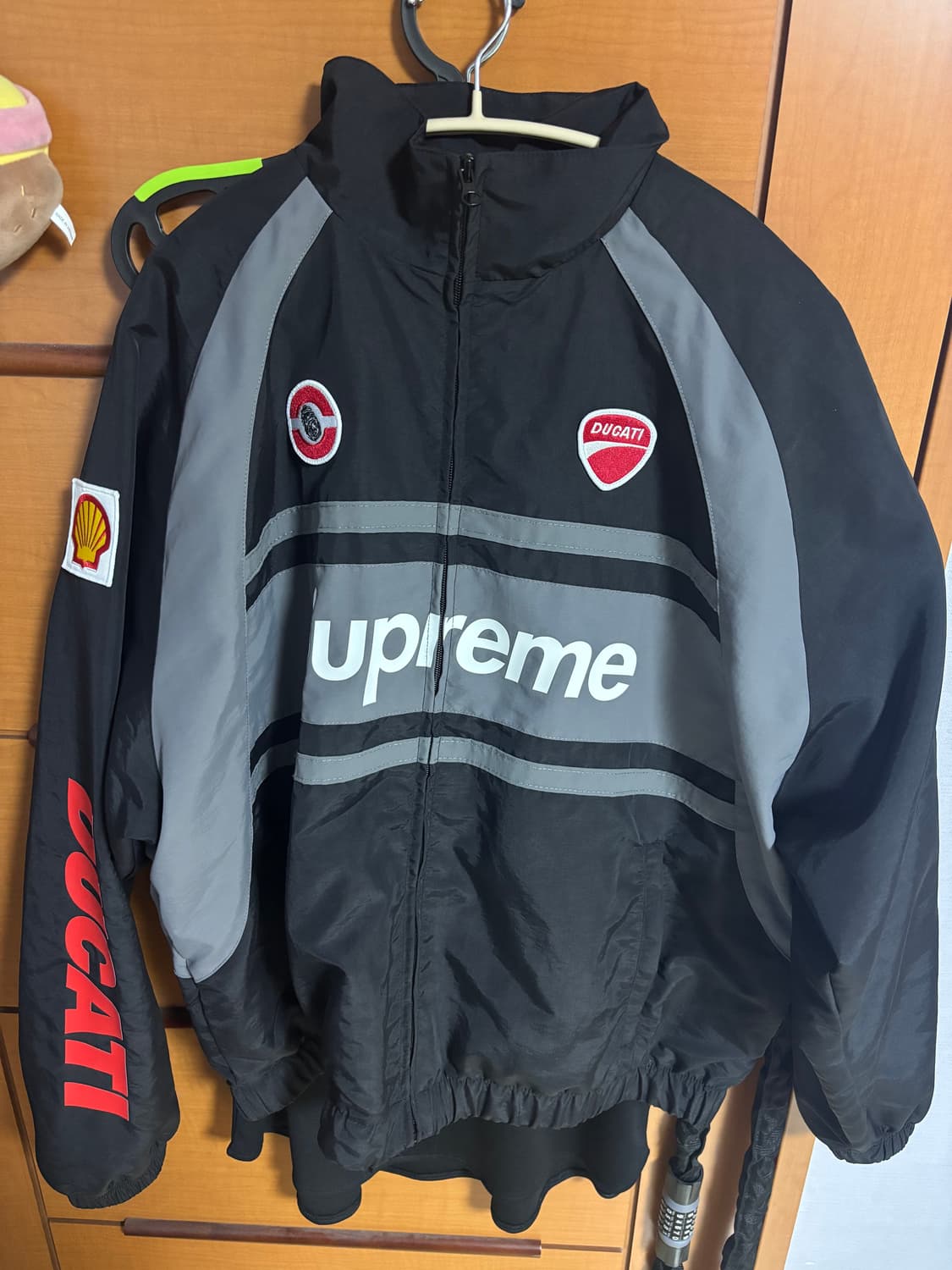 [M] 슈프림 두카티 트랙 자켓 판매합니다 상품이미지1
