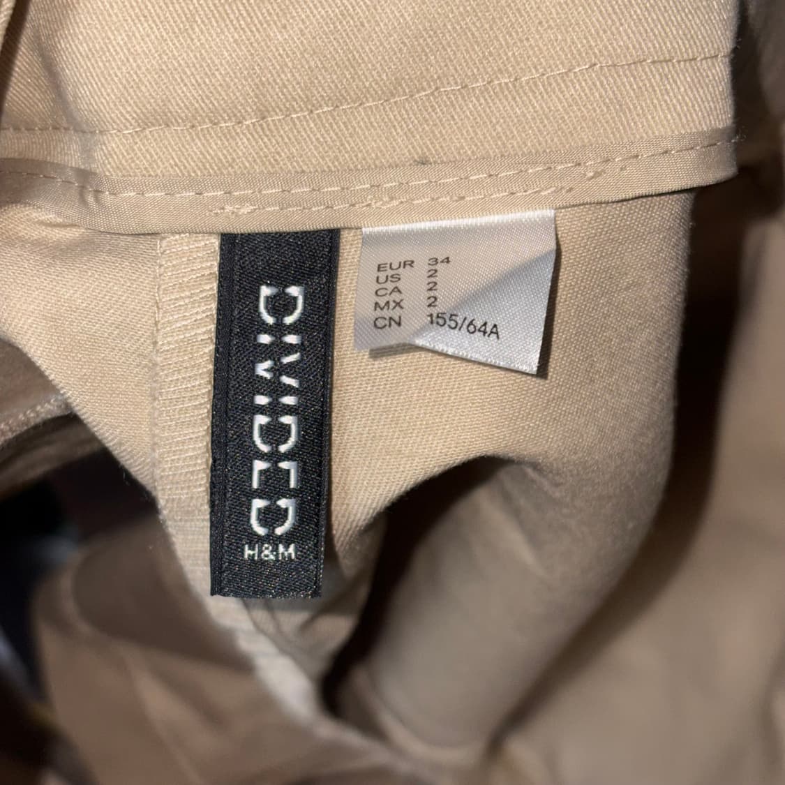 h&m 신주쿠 베이지 치마바지 상품이미지3