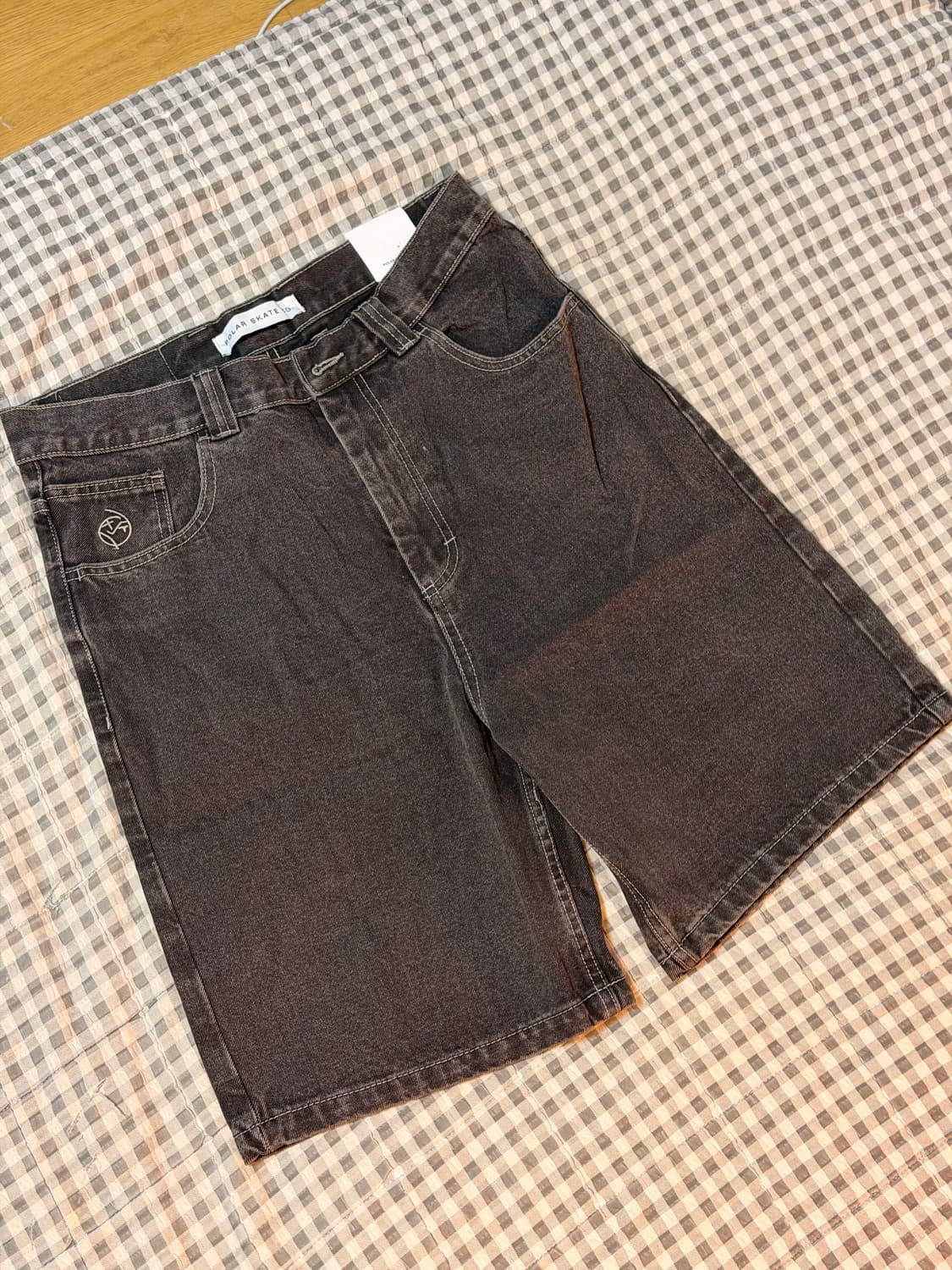 폴라 쇼츠 실버 블랙 상품이미지1