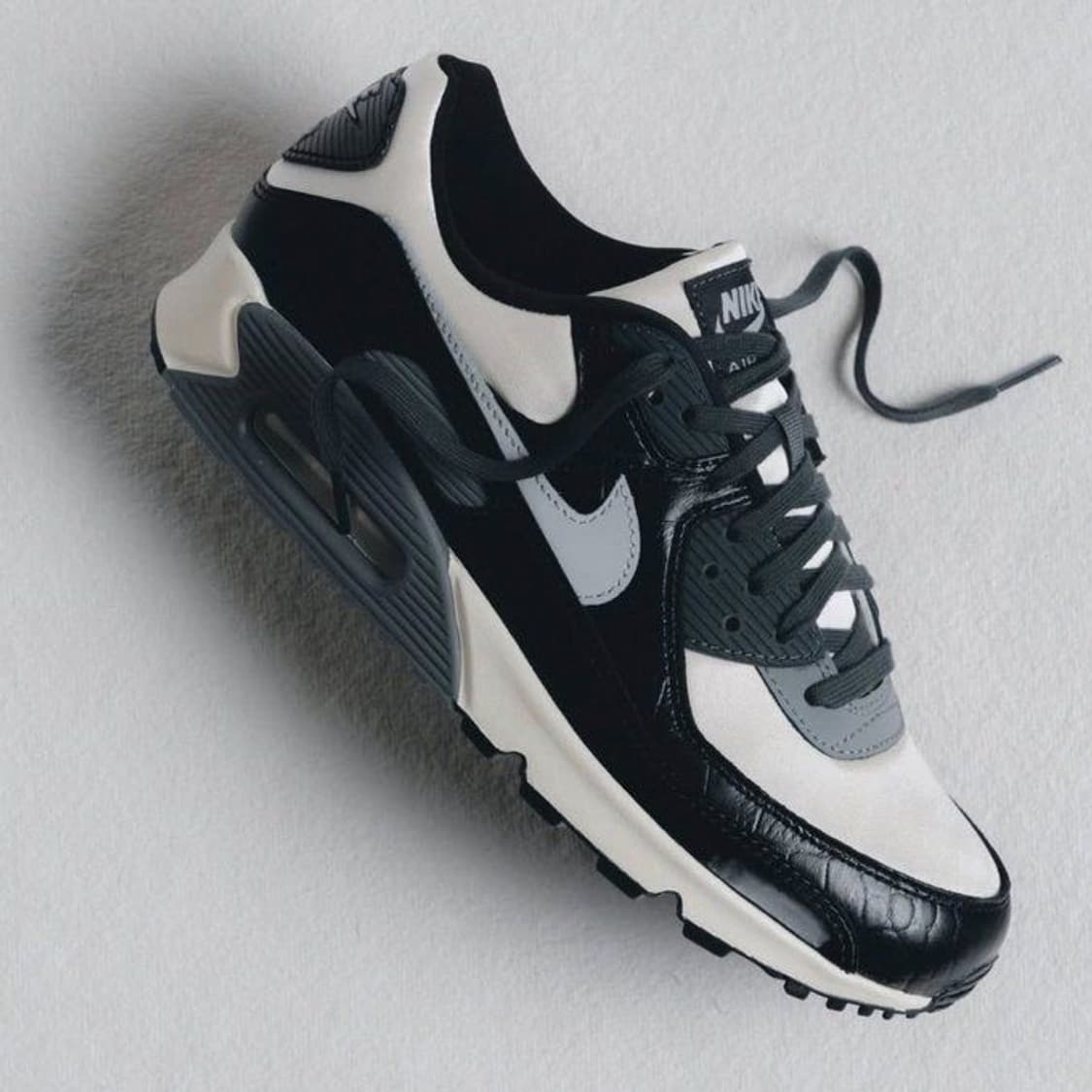 [280] 나이키 에어맥스 90 코코넛밀크 블랙 상품이미지3