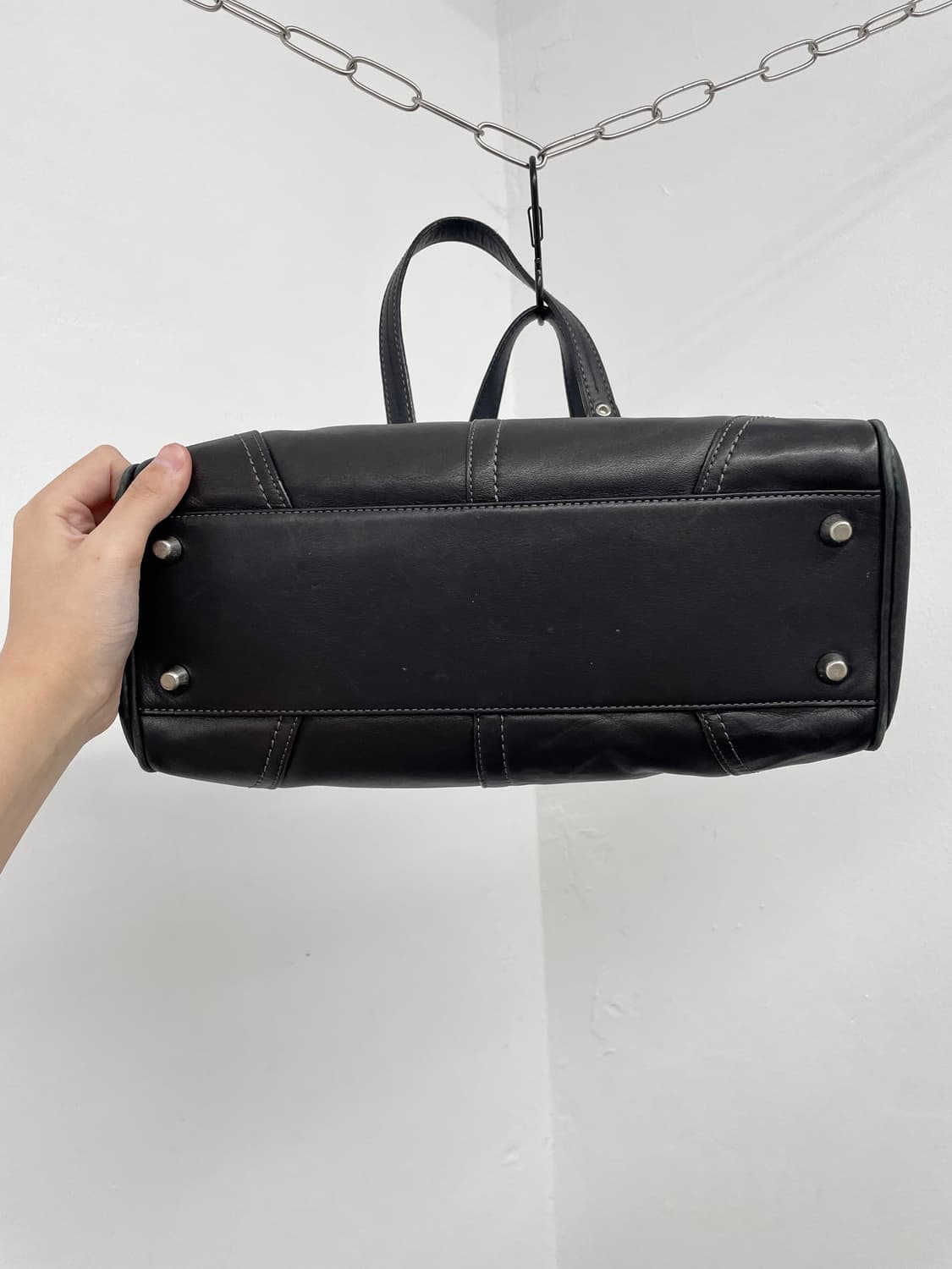 코치 블랙 레더 버클백 상품이미지8