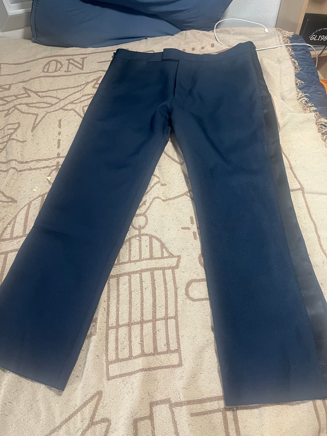 메종 마르지엘라 남성 네이비 투턱 트렉라인 와이드 슬랙스 50 상품이미지1