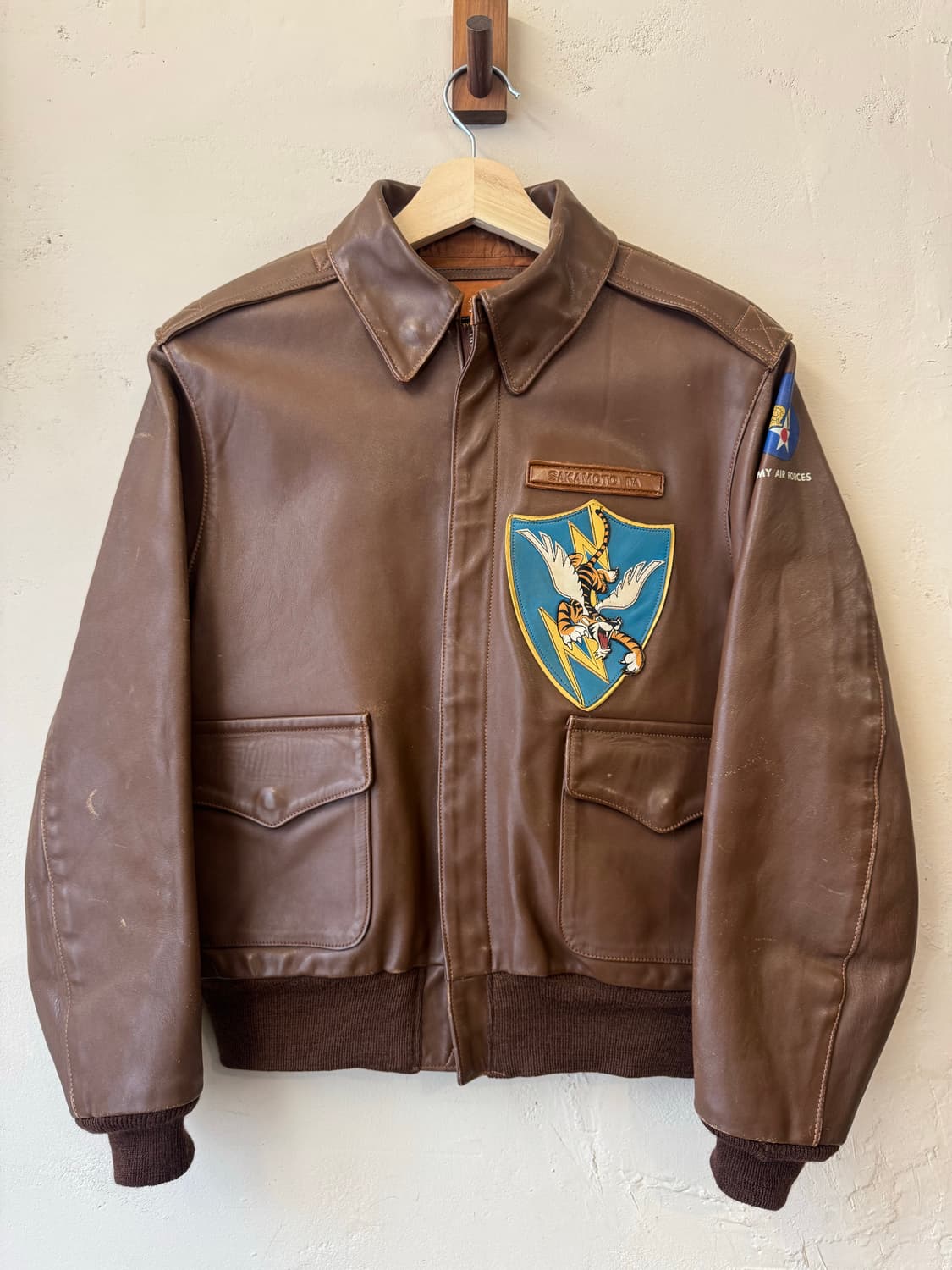 리얼 맥코이 A-2 레더 자켓 플라잉 타이거 40 상품이미지1