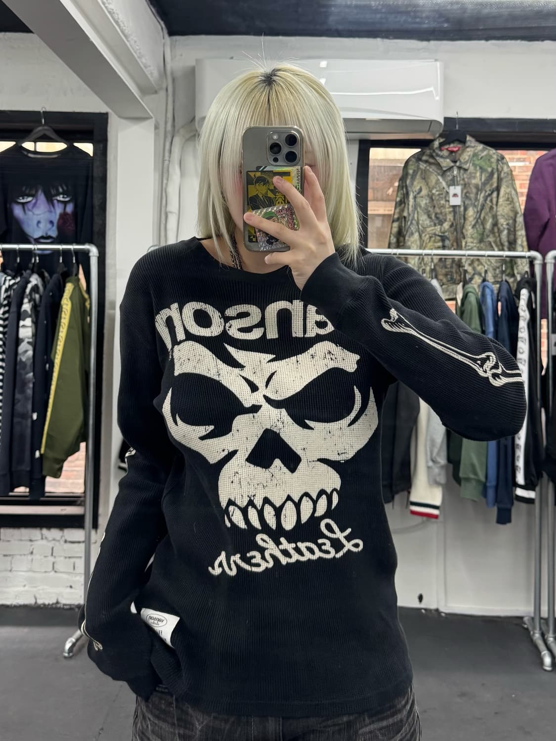 밴슨 레더 스컬 와플 롱슬리브 상품이미지3