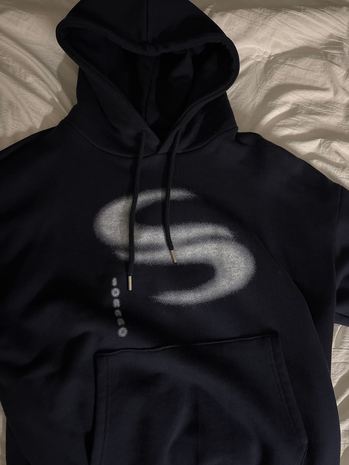 소라노 후드티 네이비 상품이미지1