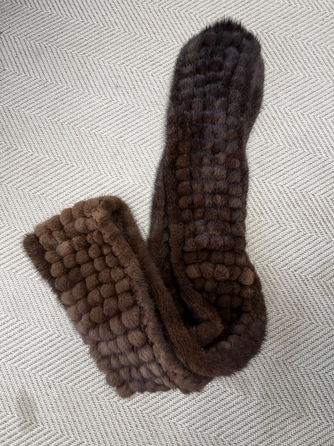 정품) 진도 끌레베 밍크 폼폼이 머플러 브라운  상품이미지1