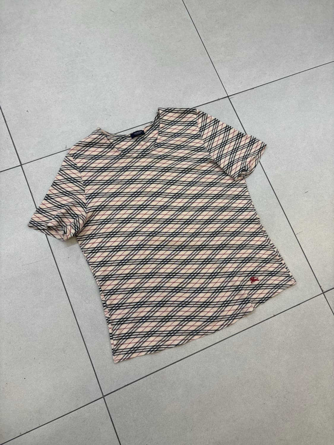 버버리 런던 노바체크 반팔 티셔츠 상품이미지2