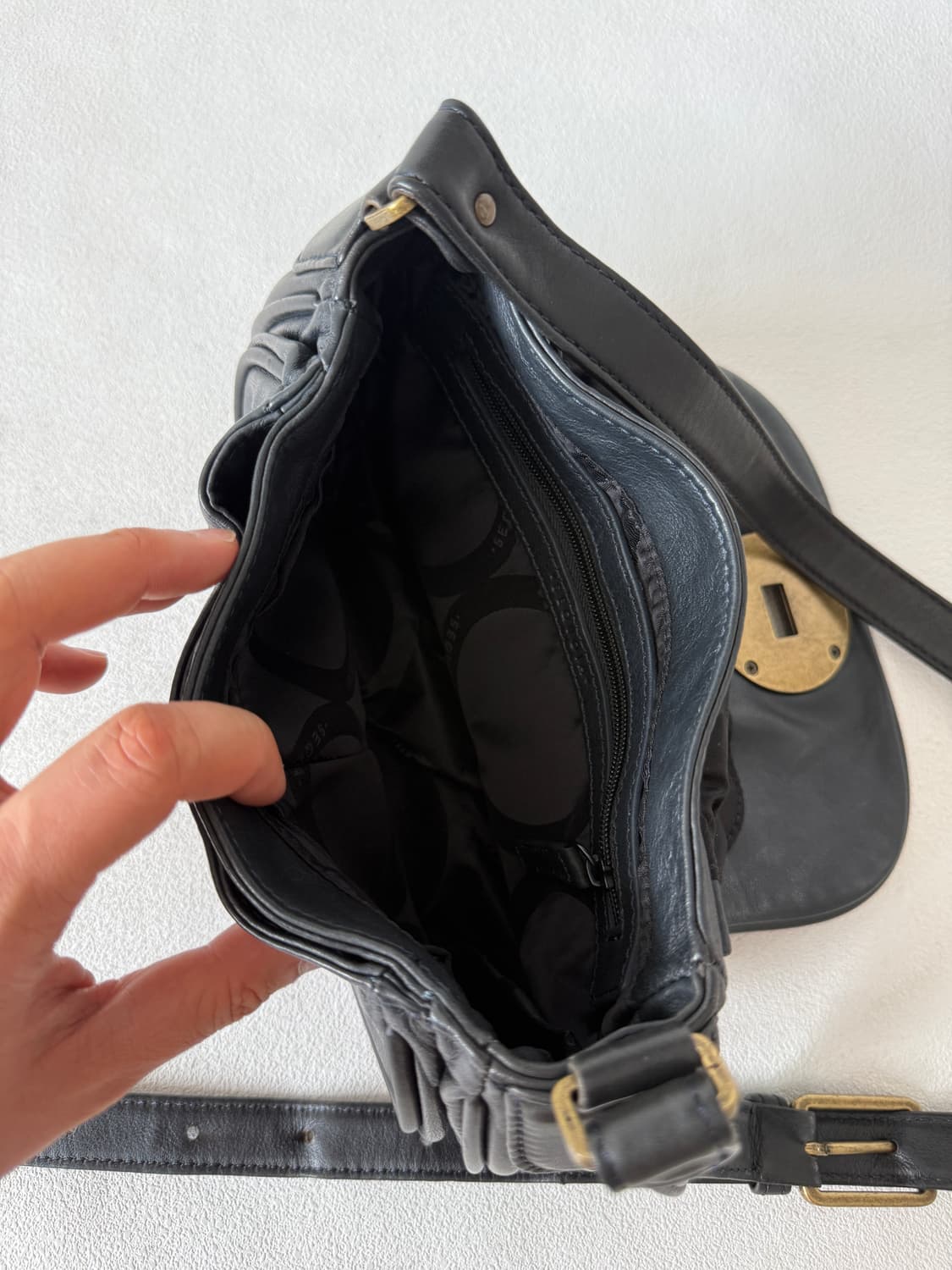 Pre owned 레더 크로스백 상품이미지8