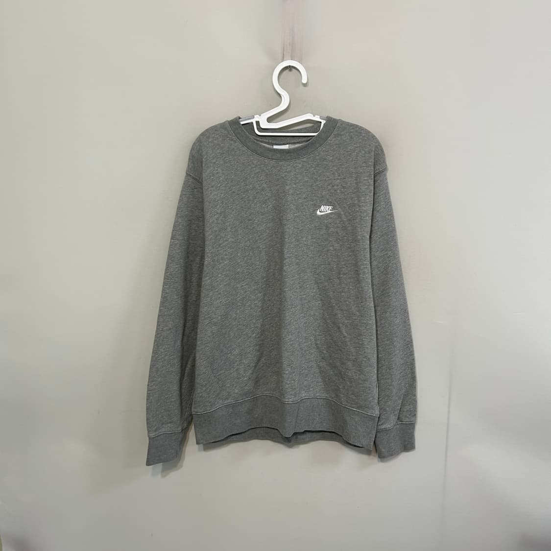 나이키 남성 맨투맨 105 그레이 신형 상품이미지1