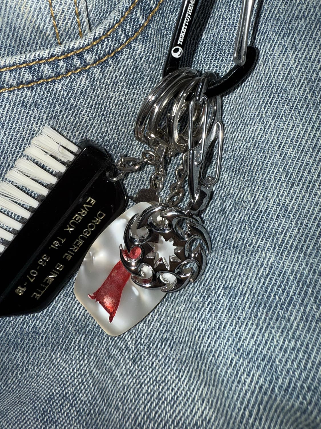 stellar blade keyring 상품이미지3