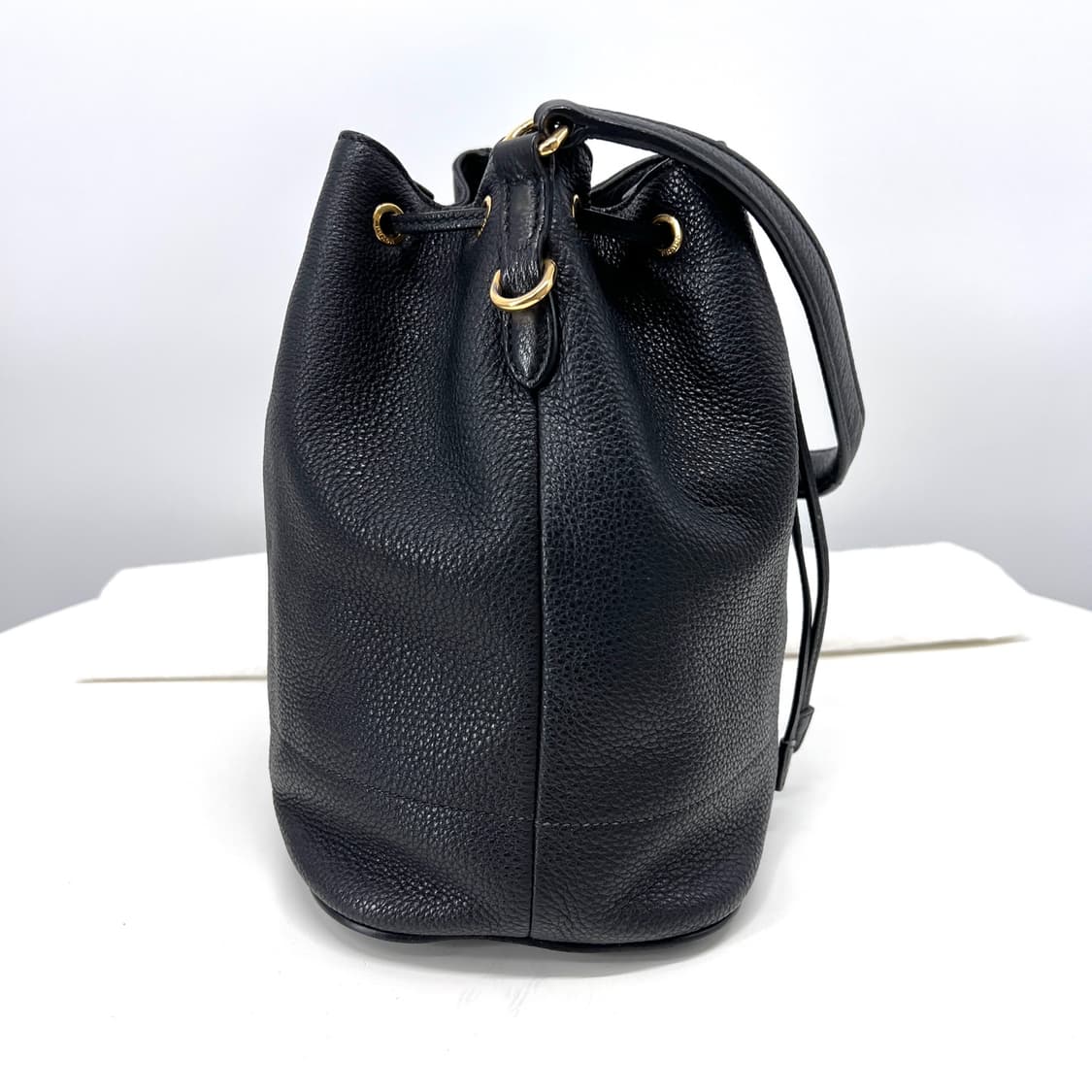 프라다 비텔로 다이노 버킷백 크로스백 블랙 (1BE018) 상품이미지6