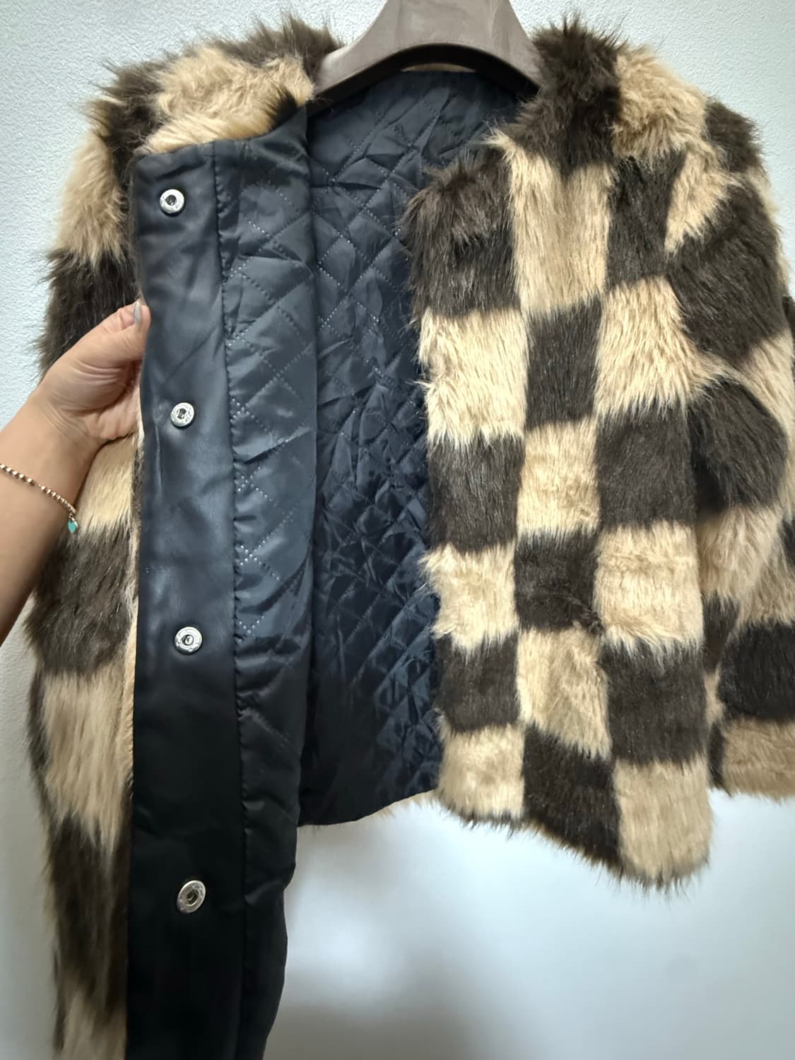 Brown check fur jacket 상품이미지3