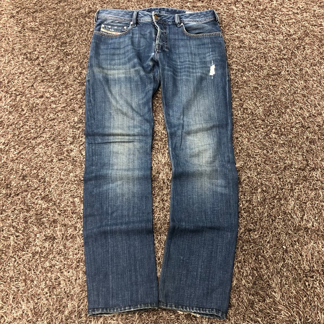 디젤 ZATINY 워싱 디스 부츠컷 데님 팬츠 상품이미지2