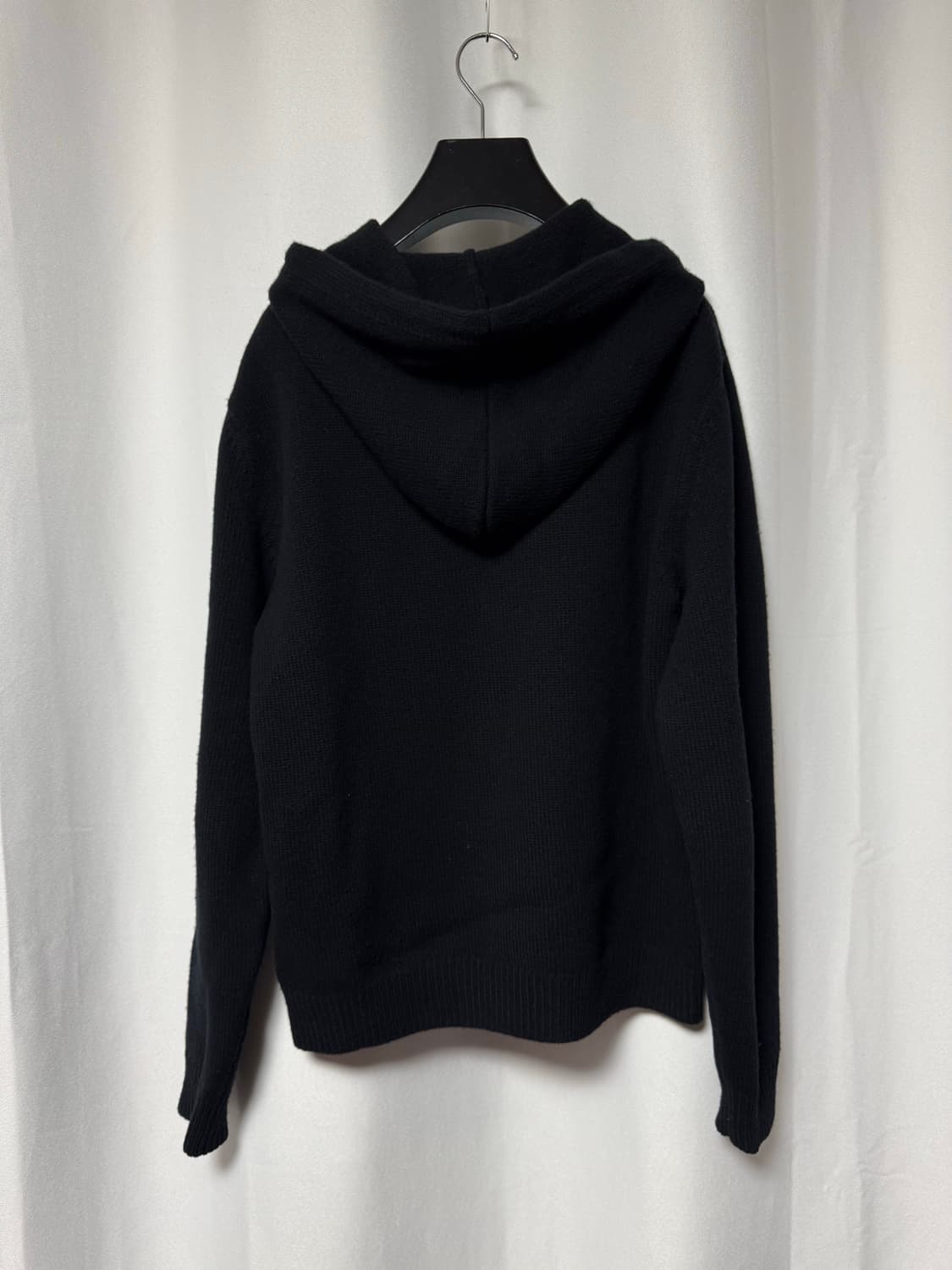 셀린느 23F/W 트리오페 후드 니트 상품이미지4