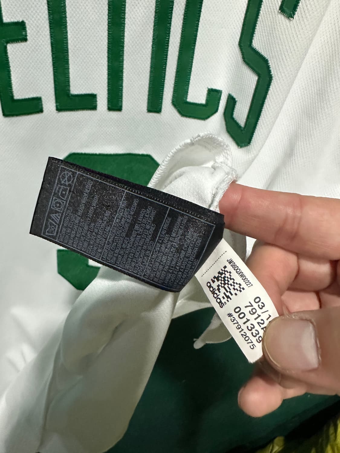 아디다스 셀틱스 론도 농구져지 상품이미지7