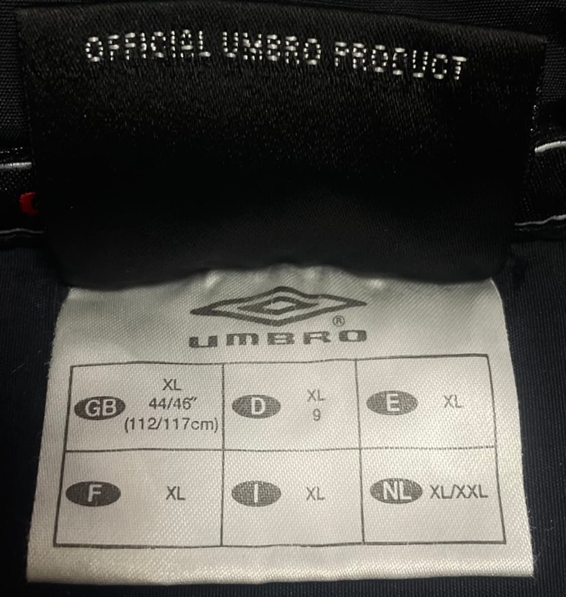 엄브로 맨유 01/03 스타디움 패딩 자켓 상품이미지7